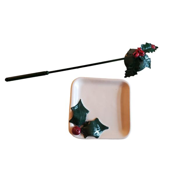 Vintage Holly Leaf Christmas Candle Holder/Coaster & Candle Snuffer Set - Picture 2 of 5